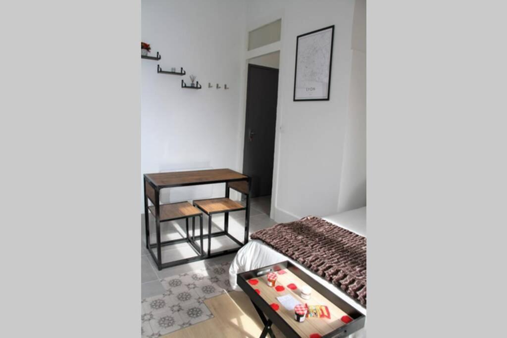 L'Escapade De Lyon, Charpennes, Jacuzzi Et Emplacement Ideal Apartment Villeurbanne Ngoại thất bức ảnh